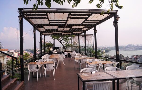 Mái che sân thượng quán cafe
