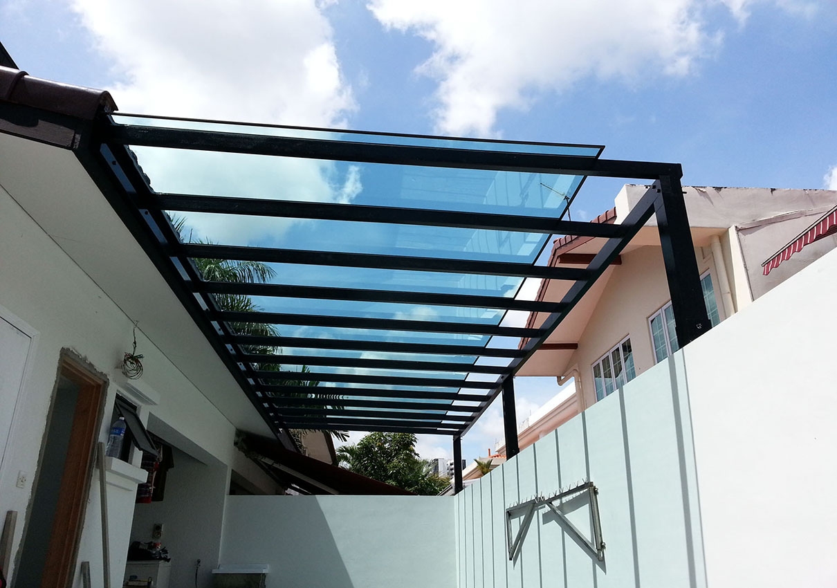 Mái che bằng polycarbonate tại Phú Mỹ Bà Rịa