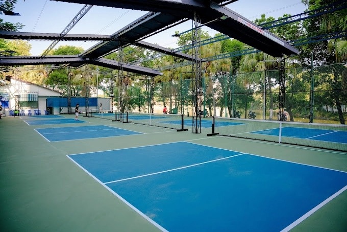 sửa mái che sân pickleball bà rịa