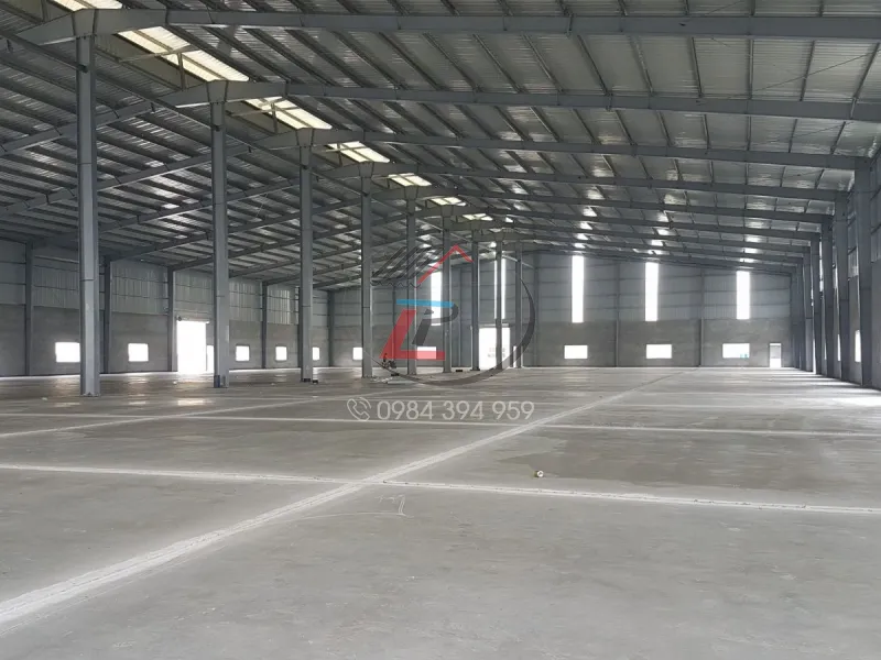 Nhà xưởng tại Phú Mỹ bị nóng bức mùa hè do mái tôn truyền thống