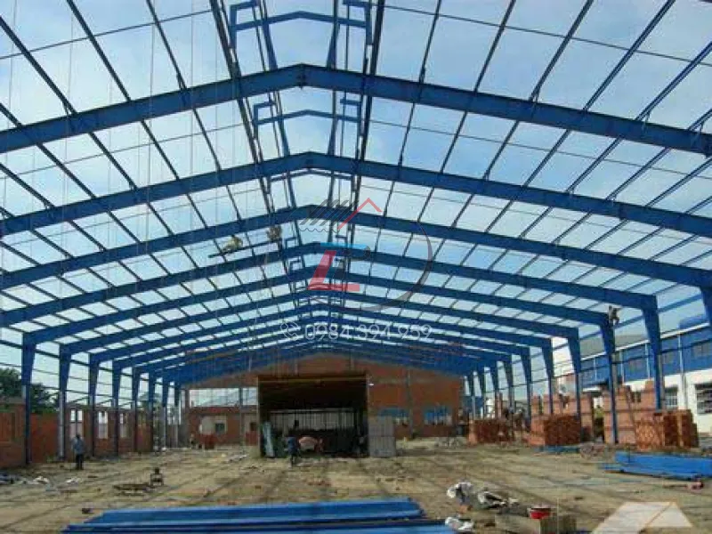 Mái hiên khung sắt sơ tĩnh điện